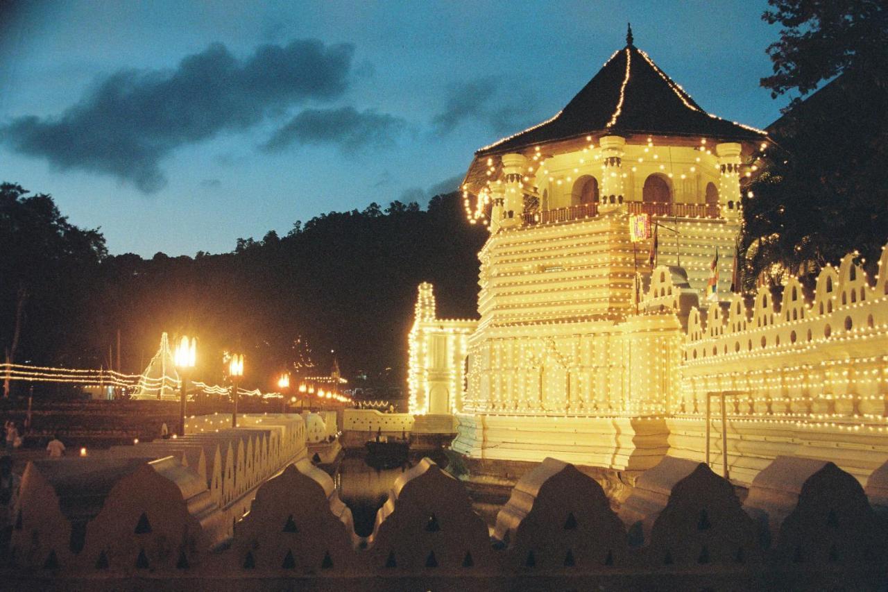 Kan̆Du Kandy Ngoại thất bức ảnh